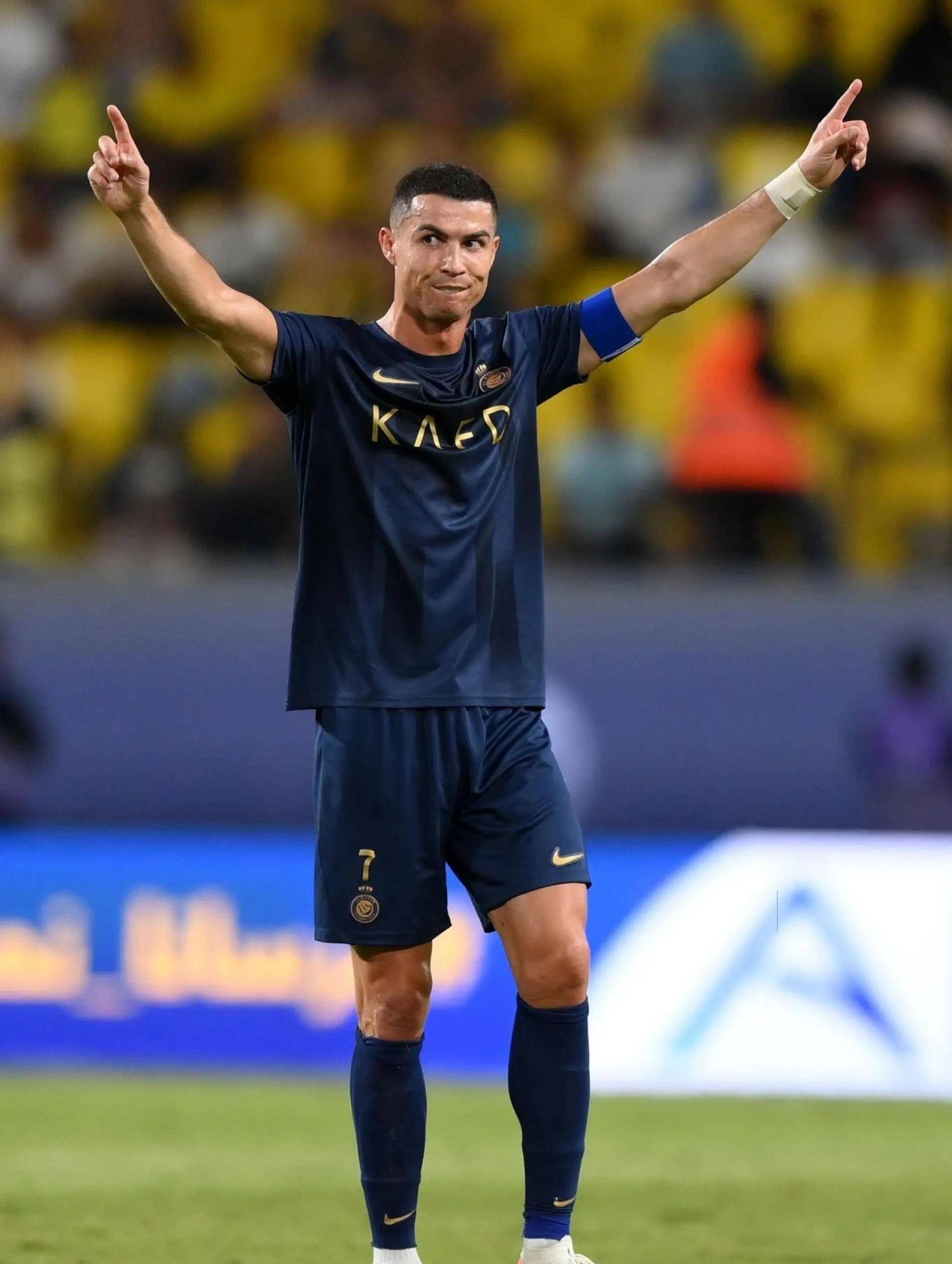 亚冠二级半场：纳塔吾头球造险，巴吞联0-0战平淡滨尼流浪者（亚冠下半场战报：纳塔吾头槌险破门，巴吞联与淡滨尼流浪者0-0握手言和）