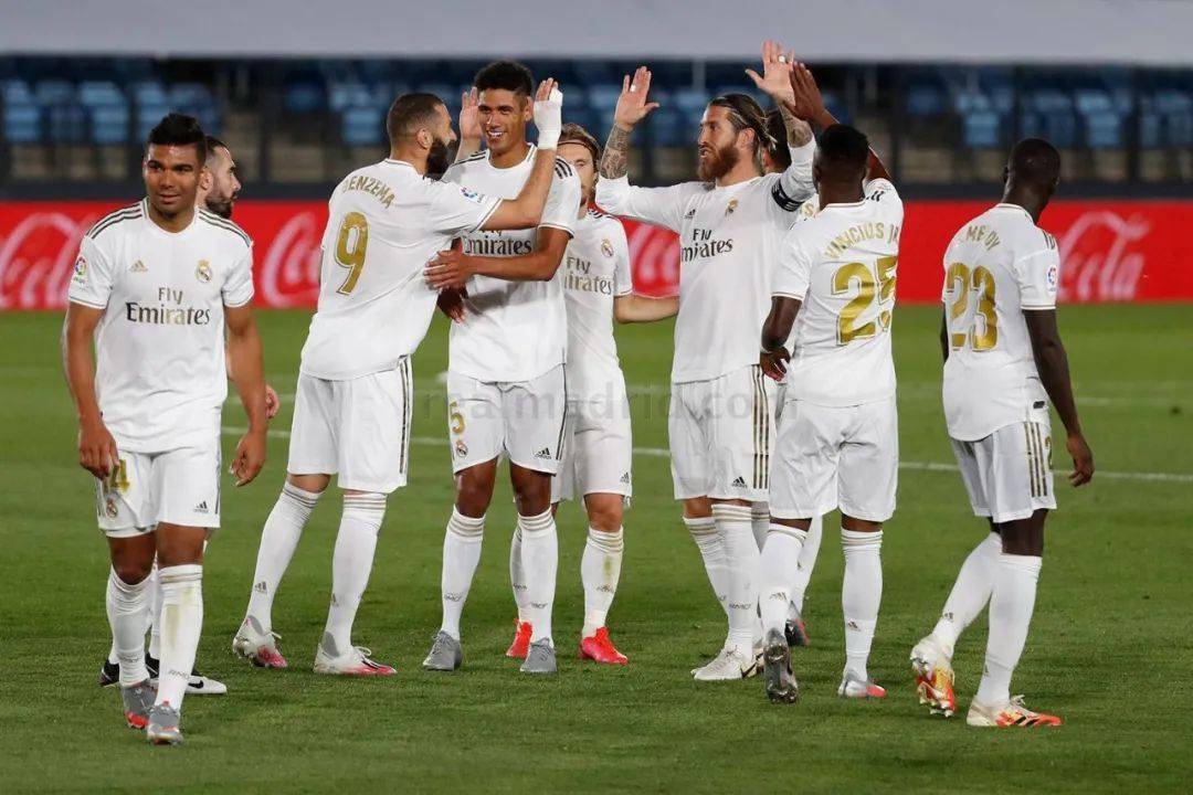 拉法·米尔：科尔班是我接触过最好的主帅之一，我专注于当下（拉法·米尔：科尔班是我共事过的顶级主帅之一，我只专注当下）