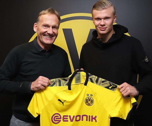 托蒂：说C罗的坏话只能说明你在嫉妒他，他和梅西的水平相当