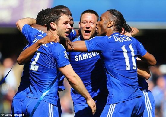 永久铭记！佩德罗-波罗在身上纹了欧联冠军奖杯图案（为铭记荣耀，佩德罗-波罗纹上欧联冠军奖杯）