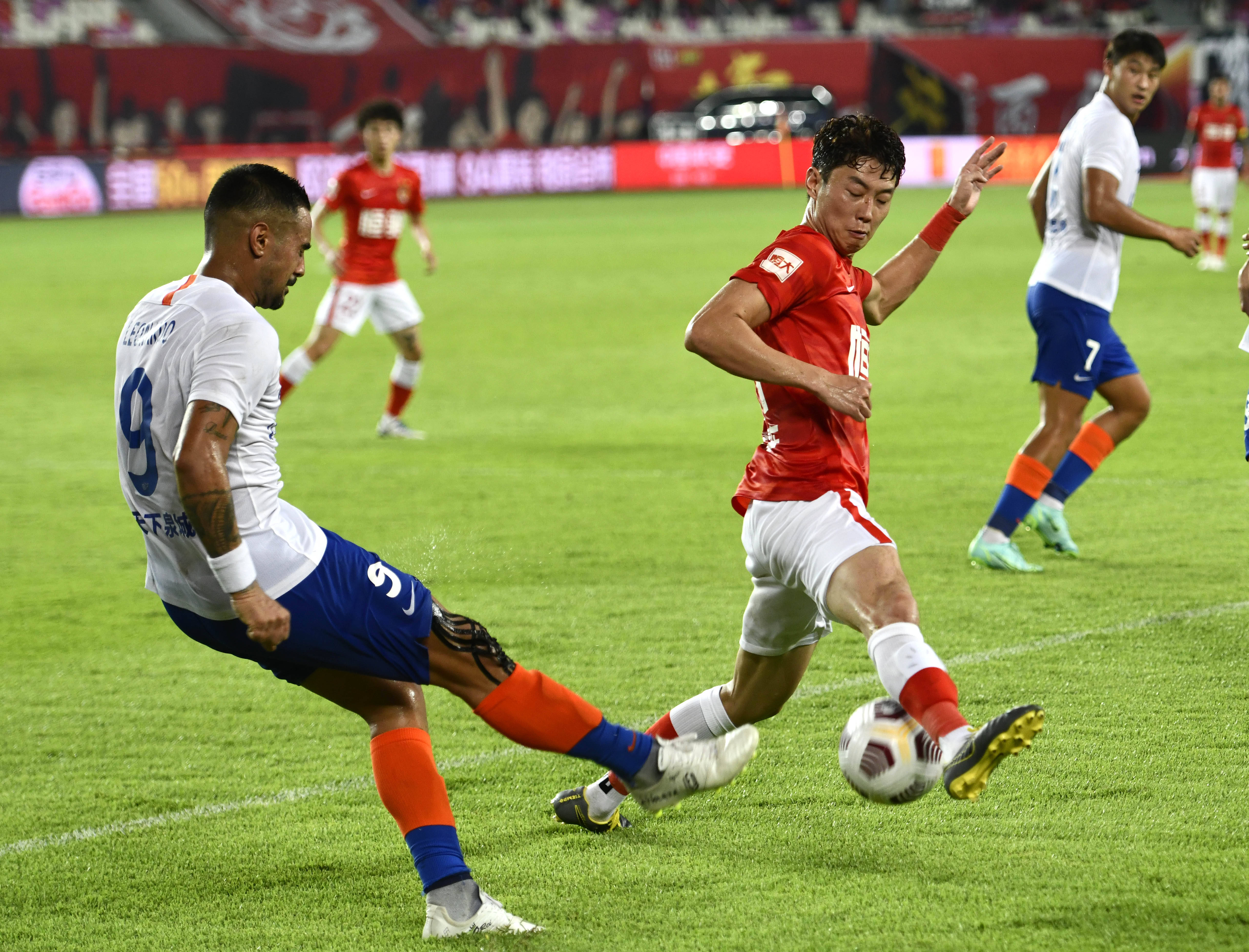 德天空：若于帕明夏以自由身离队，巴黎将认真考虑签下他