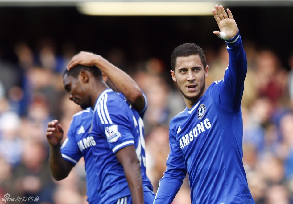 德甲60年头一遭！中国乒乓名将登传奇封面，王励勤都要偷师（德甲60年首例：中国乒乓名将登上传奇封面，连王励勤也要取经）