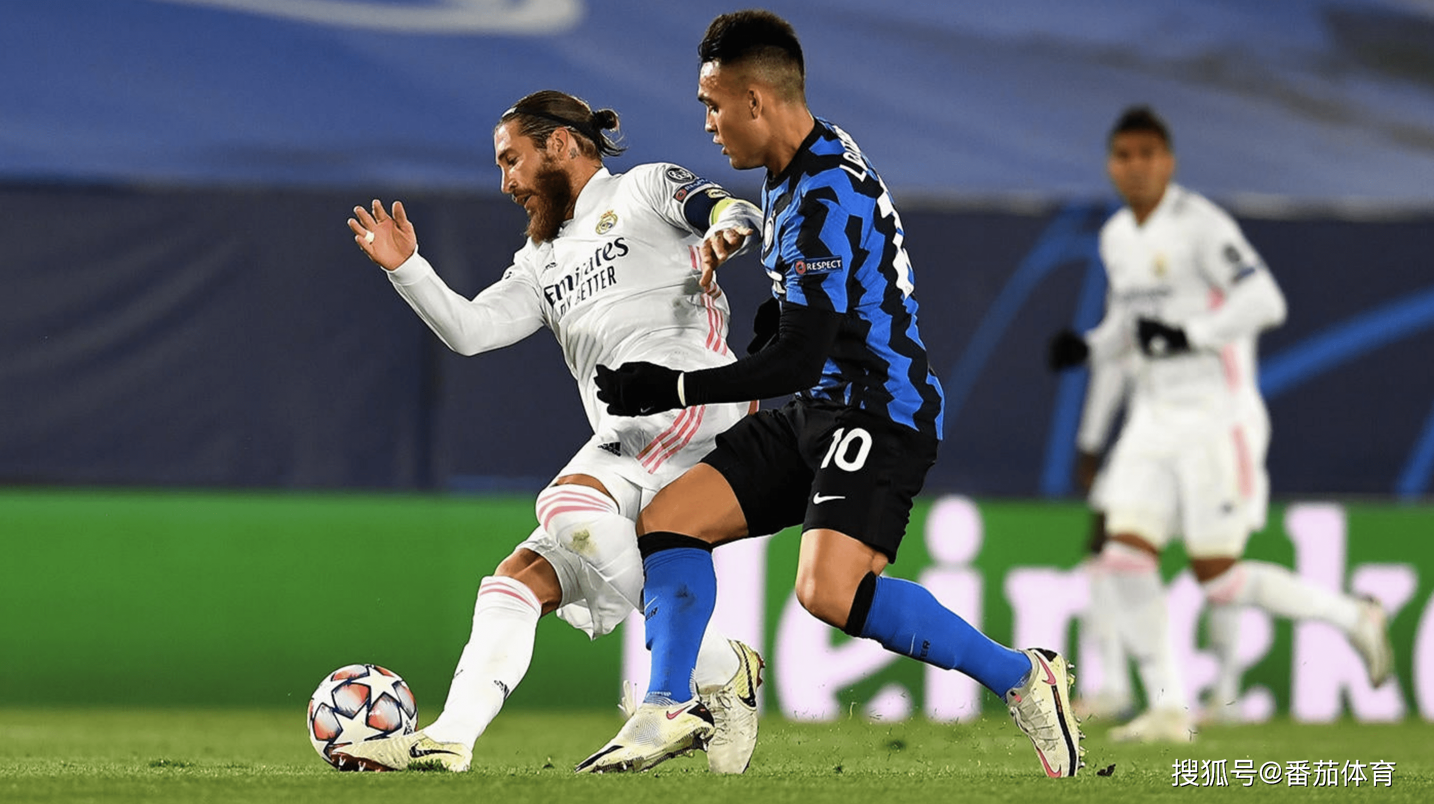 布朗过去6场场均33.3分7.3板7.2助，带队5胜1负